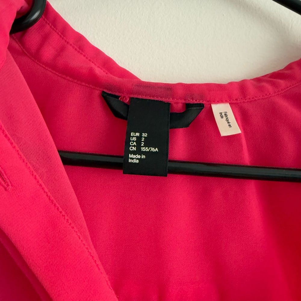 Pink blouse button up - Picture 2 of 2